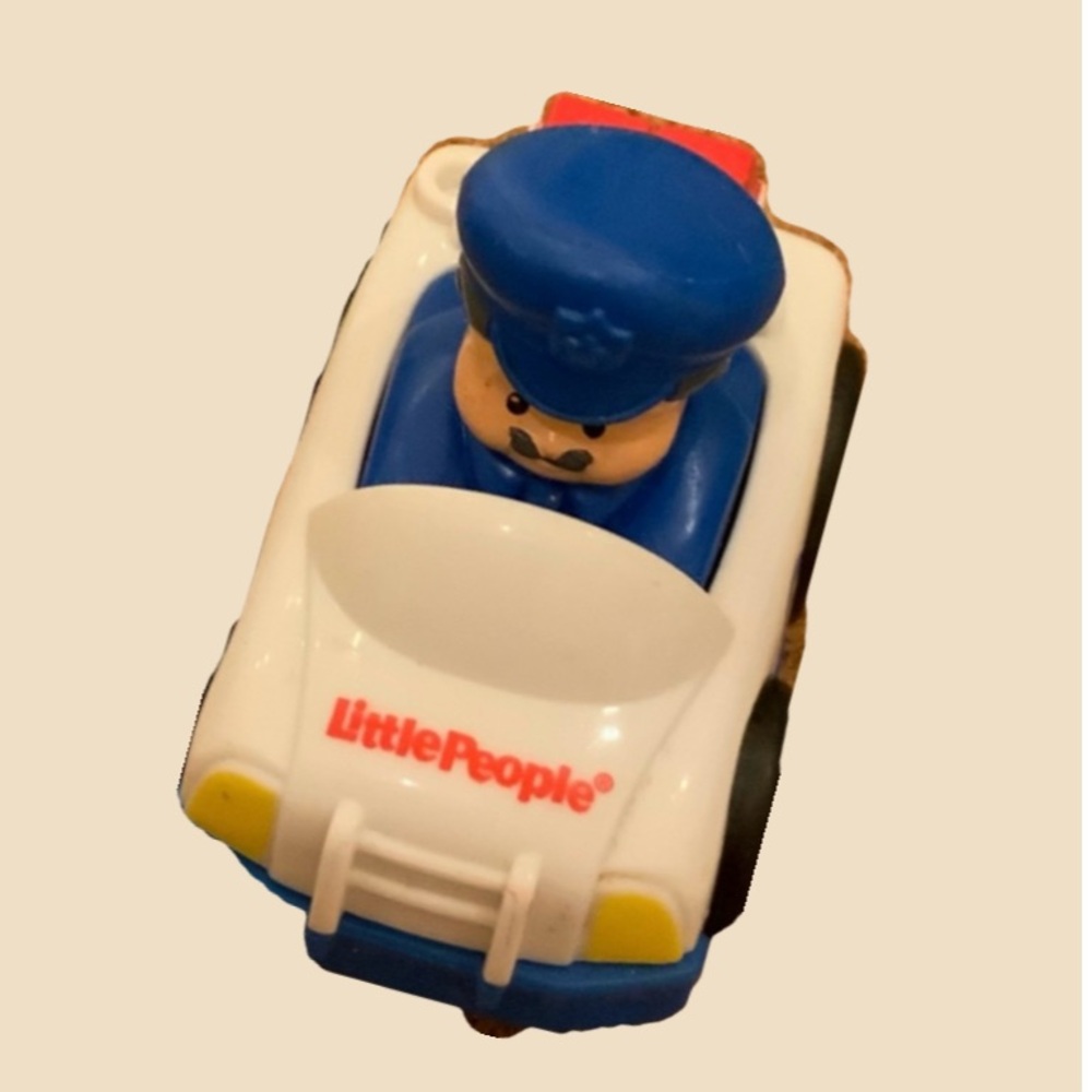 Fisher Price Little People in Tractor- Police in Police Car
